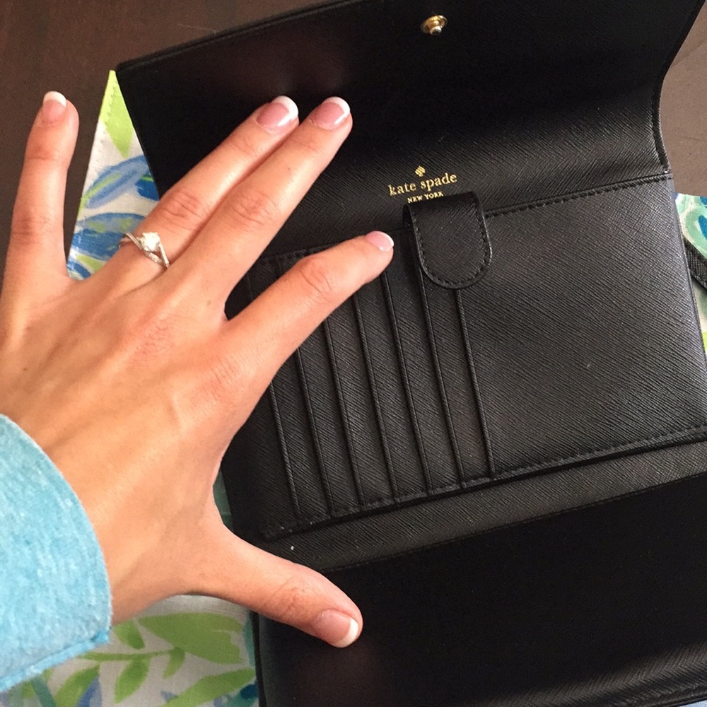 🌺!!2 Kate Spade purses!!🌺 - Picture 5 of 6